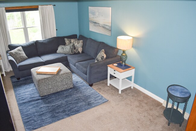 Photo - 1030 Coppens Rd