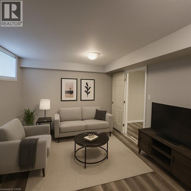 Photo - 72 Ingleside Dr