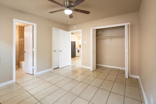 Building Photo - 3045 Golfcrest Blvd Unit 7 Rental
