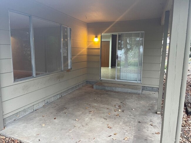 Photo - 6721 Alva Ave