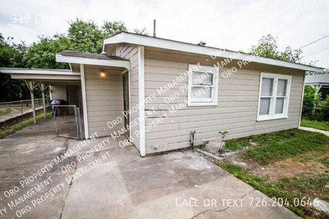 Photo - 319 Charcliff-