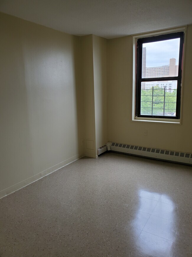 Photo - Ocean Towers