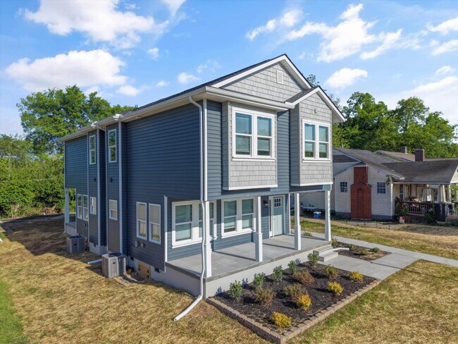Photo - 2713 Tarleton Ave