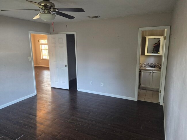 Photo - 4166 Laurel Oak Cir