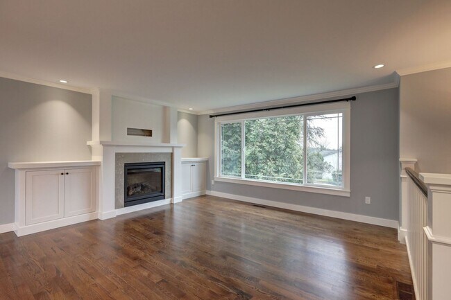 Photo - Kirkland Home w/4bd, 3ba & Large Backyard!