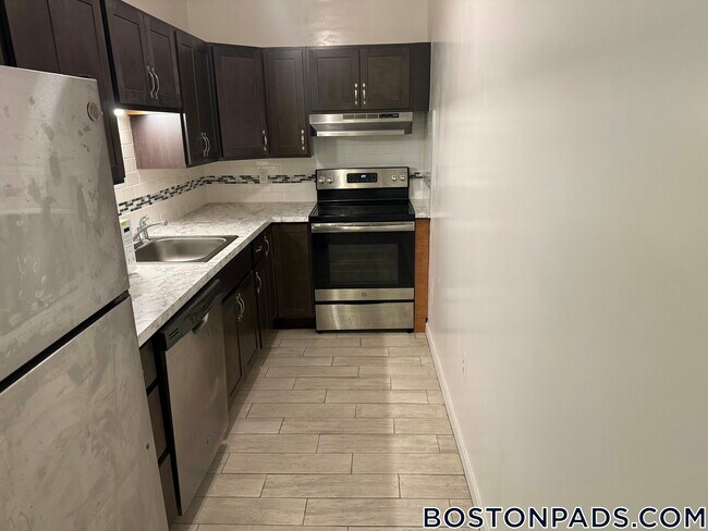 Photo - 80 Gardner St Unidad 12-A