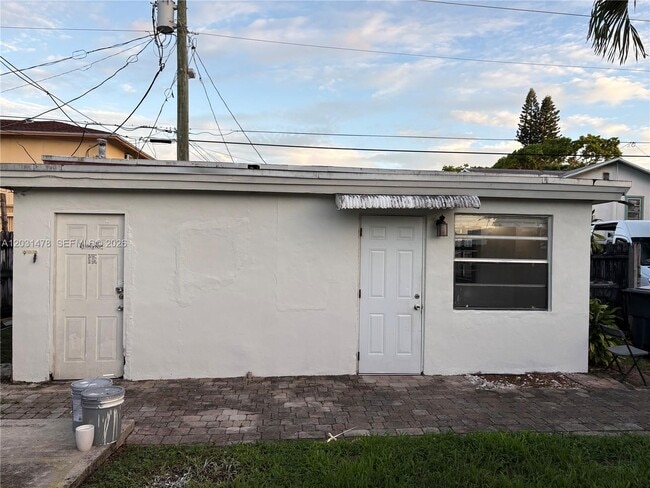 Photo - 1806 Funston St
