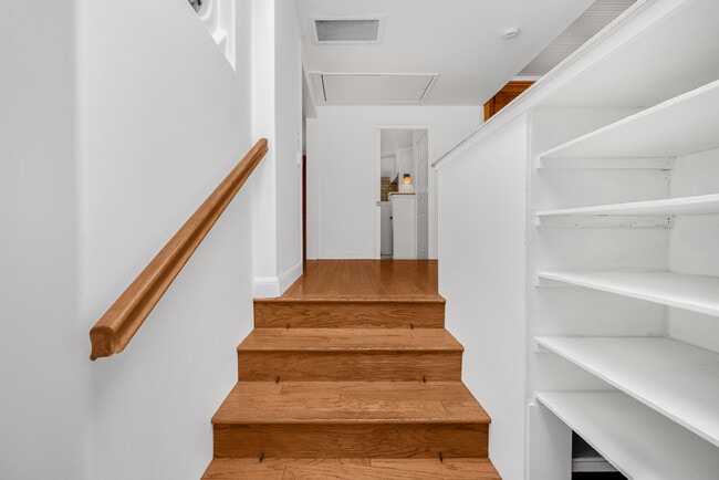 Photo - 9558 Frederica Ave