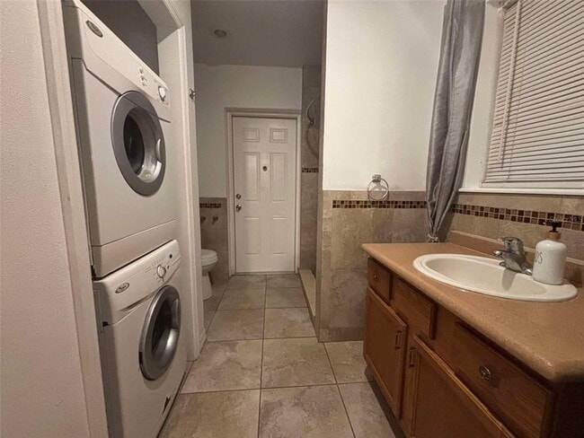 Photo - 1111 Pinar Dr