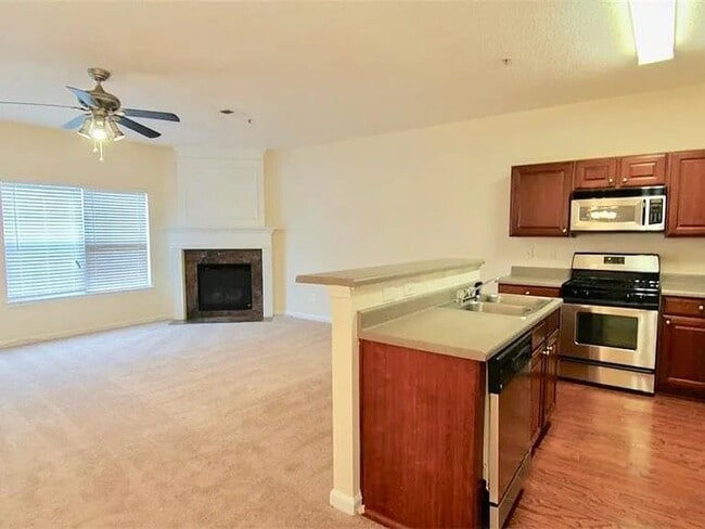 Photo - 246 Azalea Cir