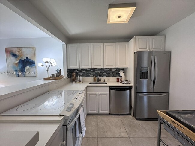 Photo - 3301 N Country Club Dr Unit 104