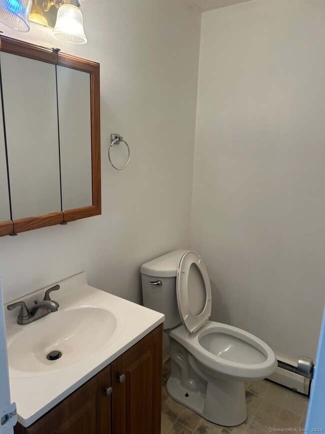 Photo - 126 Sutton Pl Unit 126