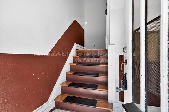 Photo - 3923 Miami St Unit 2f