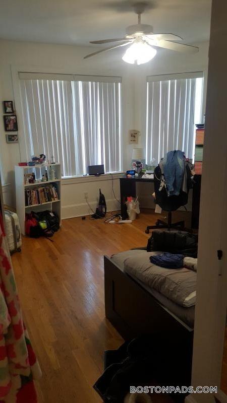 Photo - 64 Hemenway St Unidad 14