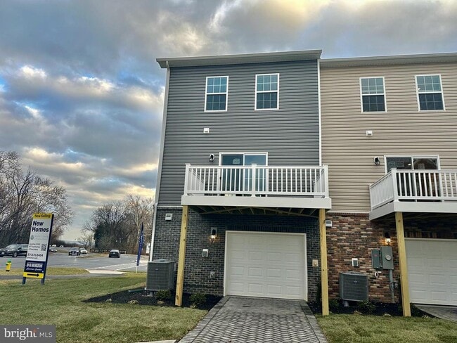 Photo - 1801 Harvest Dr