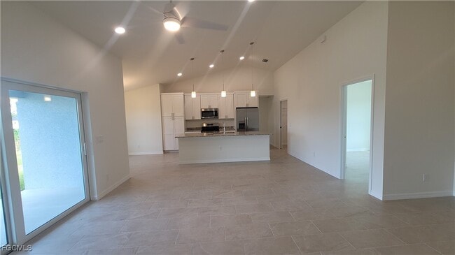 Photo - 4016 NE 12th Ct