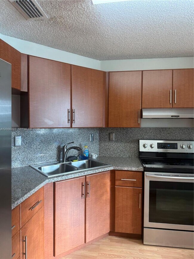 Photo - 10010 Hammocks Blvd Unit 203-2