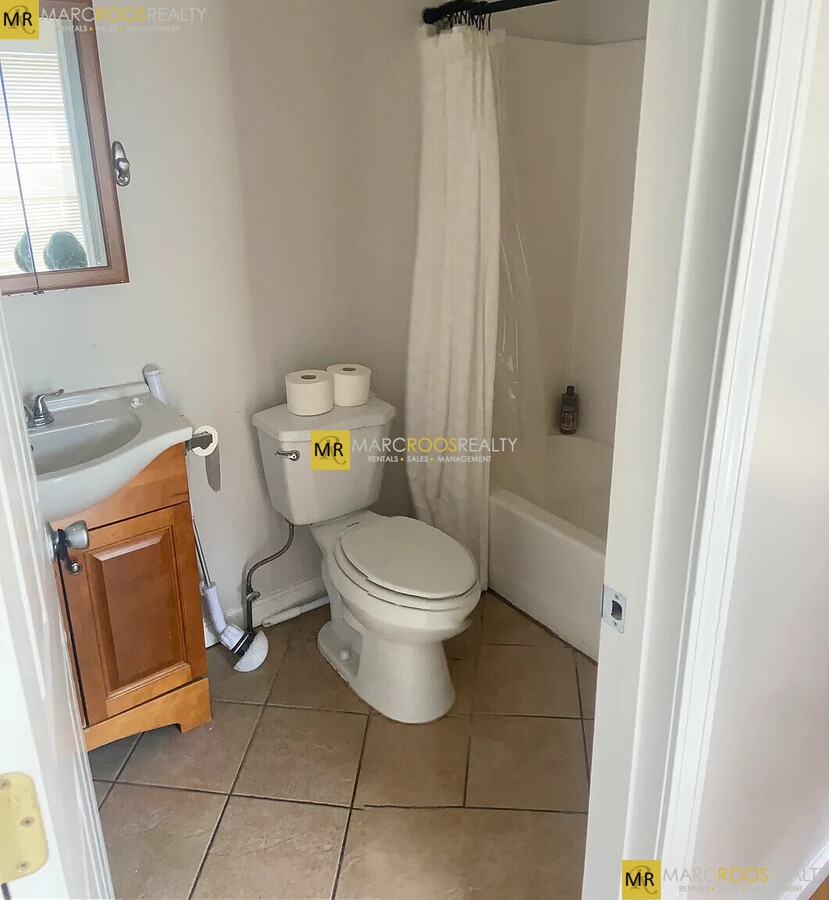 Photo - 22 High St Unit 9