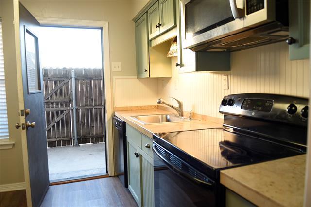 Photo - 10232 Regal Oaks Dr Unit 32B