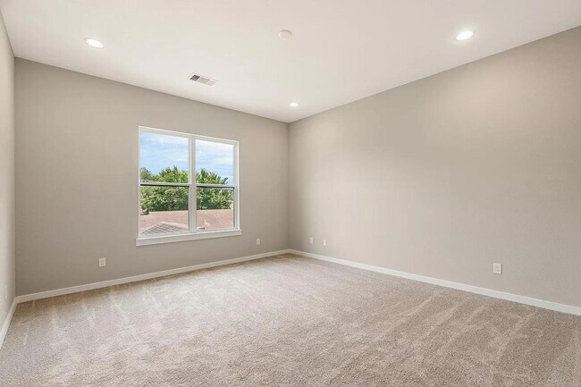 Photo - 6712 Parker Oaks Ln
