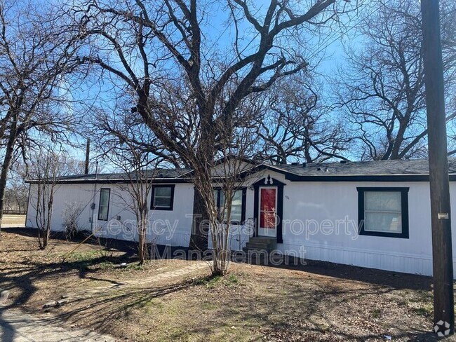 Building Photo - 404 E Westhill Dr Rental