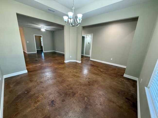 Photo - Elegant 4-bed/2-bath plus Garage!