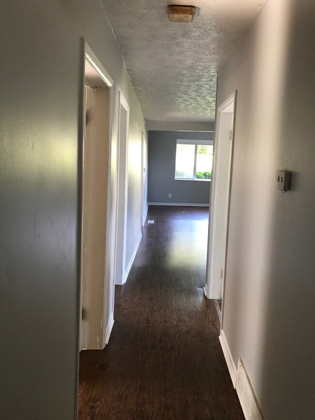 601 W 4th St Unit 1