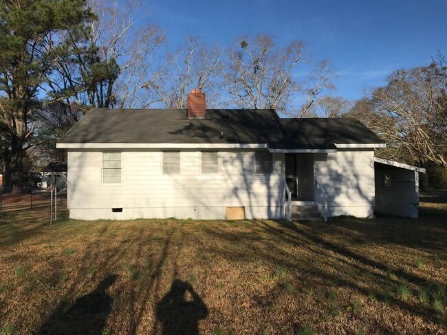 Photo - 605 Larkspur Rd