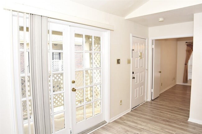 Photo - 2121 El Paseo St Unit 2000