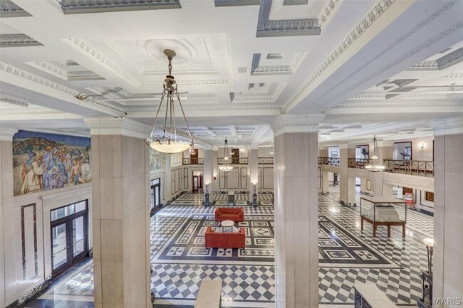 Building Photo - 3681 Lindell Blvd