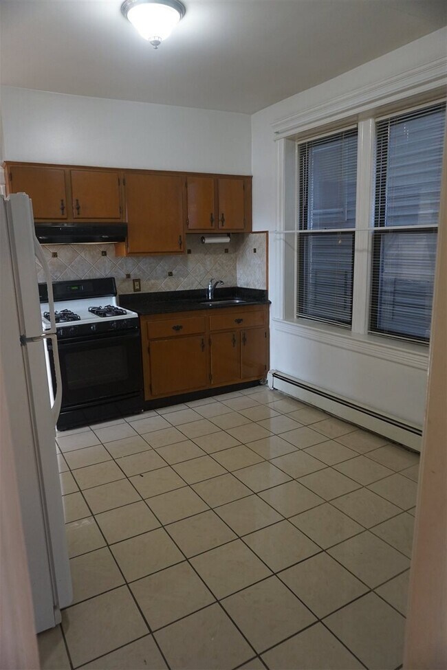 Photo - 346 John F. Kennedy Blvd