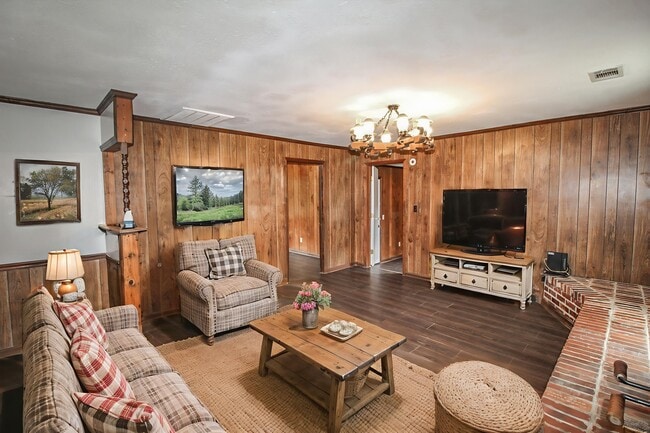 Photo - 6228 Rocky Ford Rd