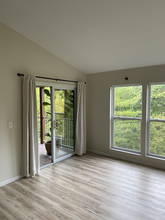 Photo - 5355 Cooper Rd Unidad F