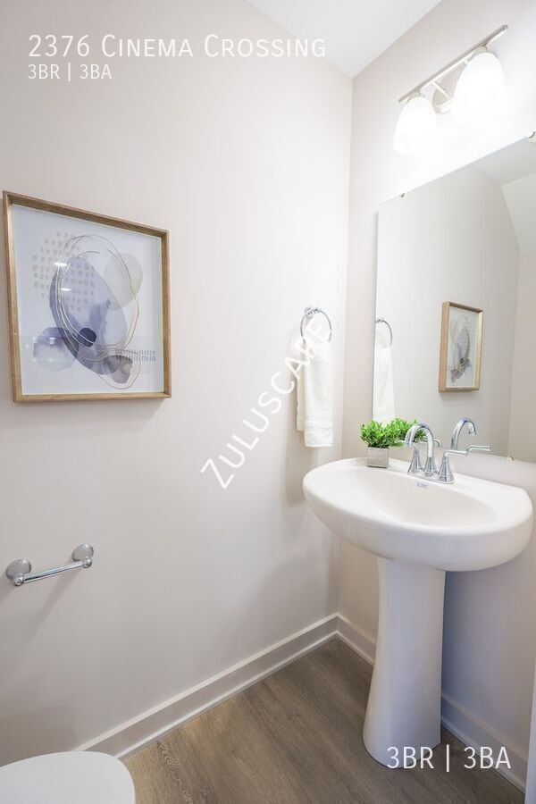 Photo - 1331 E Berry St