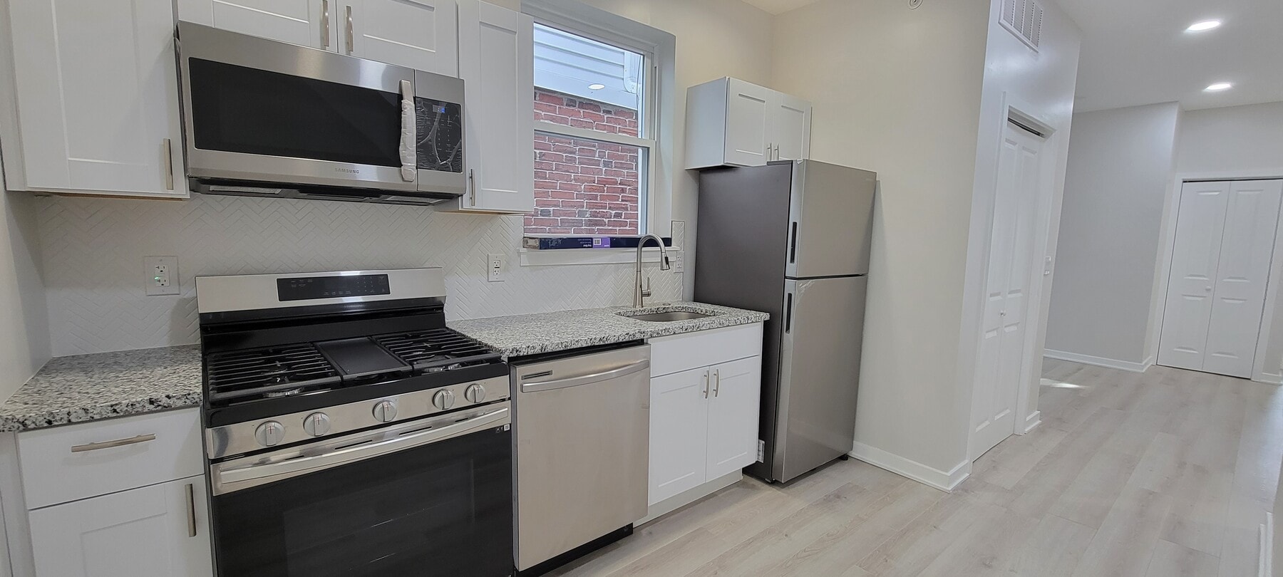 Photo - 2230 Christian St Unit 3