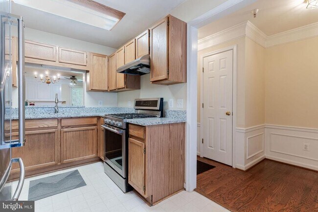 Photo - 21773 Baldwin Square