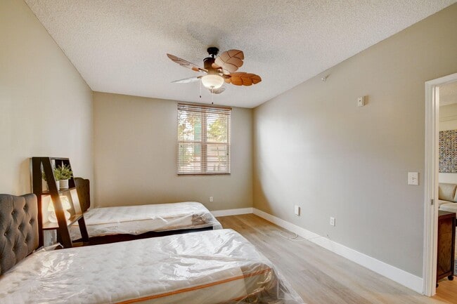 Photo - 780 S Sapodilla Ave Unit 105
