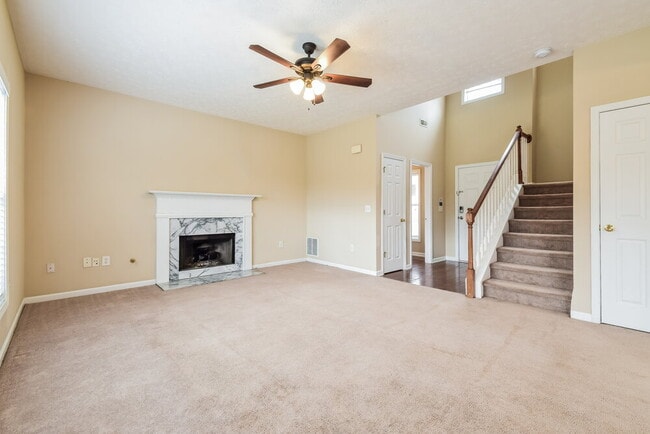 Photo - 426 Baldwin Ct