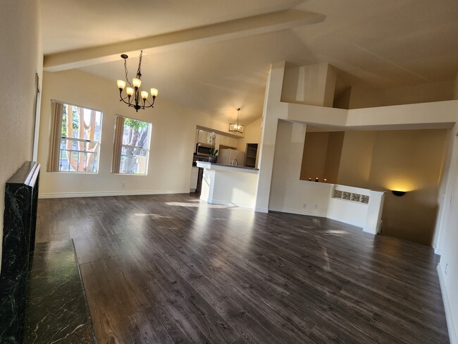 Photo - 7285 Calabria Ct