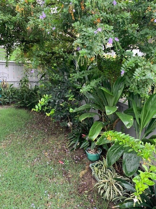 Photo - Haiku Point Townhouse - Ground floor 2 bedroom, 1 bath with 2 parking!