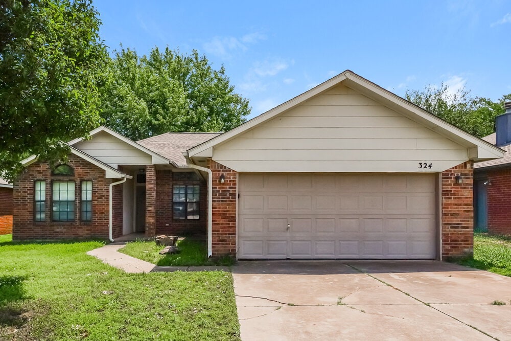 Photo - 324 Marrgate Dr