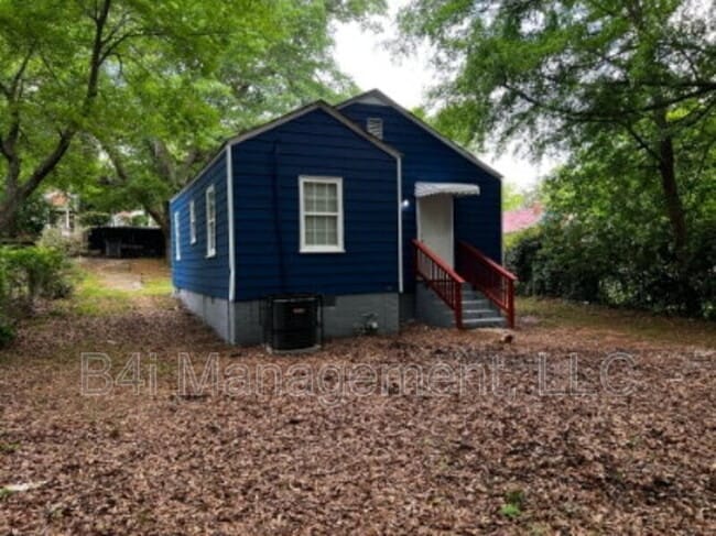 Photo - 511 Alford St