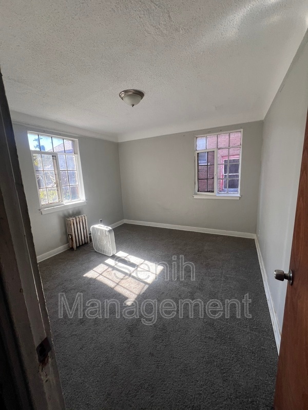 Photo - 4203 Tyler St