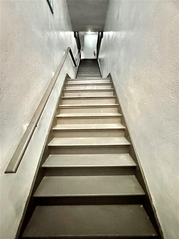 Photo - 35 N 6th St Unit 2