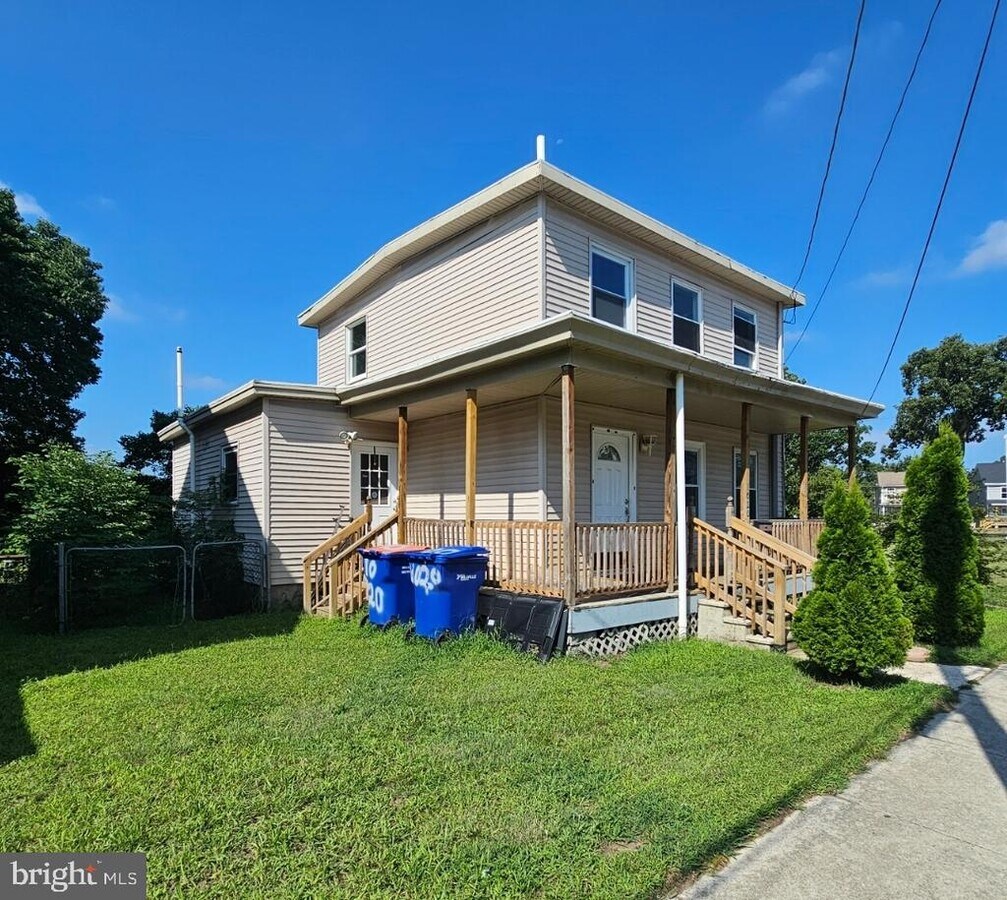 Photo - 1020 Church St House