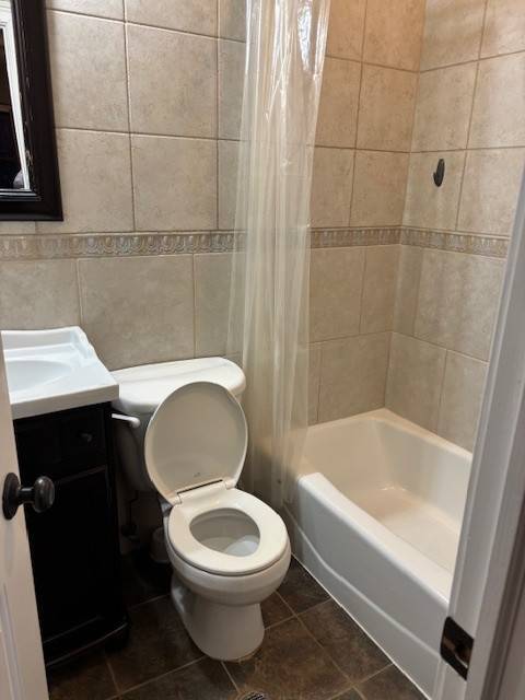 Photo - 114 Collyer Ave