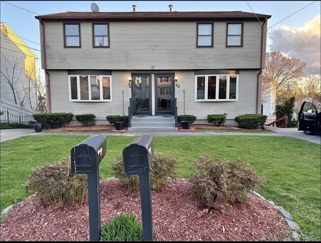 Building Photo - 22-22 Pavilion Ct