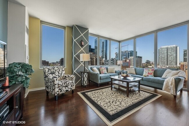 Photo - 659 W Randolph St Unit 709