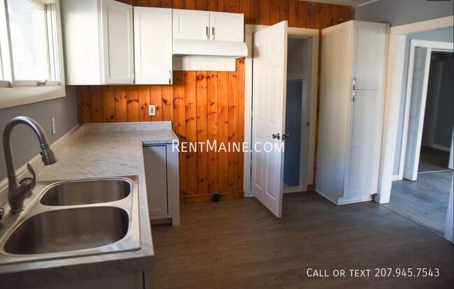 Photo - 171 Riverside Dr Unit 3