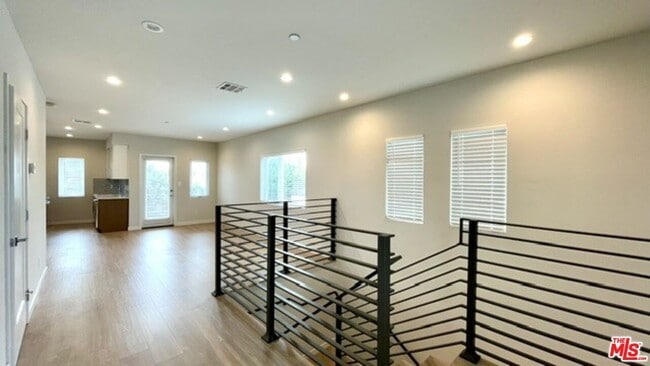 Photo - 4937 20th St Unit 1/4